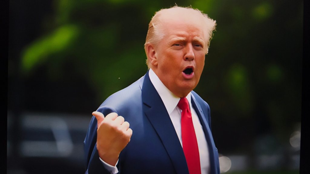 Trump cere NATO să redeschidă Strâmtoarea Ormuz: Ce se ascunde în spatele cererii