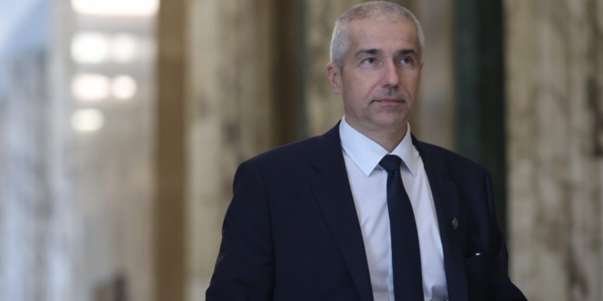 NmNjNDI2ZGQwZTA4YjJiNTA4NzdjMzZkMDQ4ZA.thumb_.jpg - RevistaPolitica