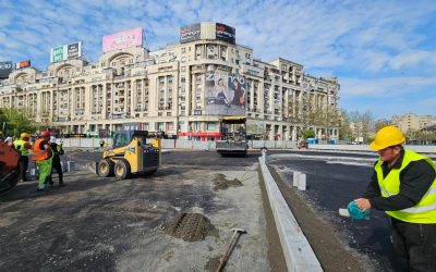 Unirii revine la viață: Muncitorii refac zona Hanului lui Manuc