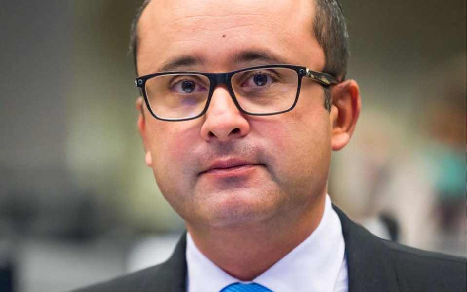 Scumpirea energiei la orele de vârf: românia, pe muchie de - RevistaPolitica