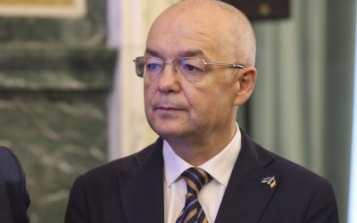 PNL schimbă foaia: Emil Boc recunoaște public ținta reală a liberalilor – electoratul USR Partidul Național Liberal (PNL) adoptă o abordare tot mai directă în relația cu Uniunea Salvați România (USR), semnalând o schimbare de strategie
