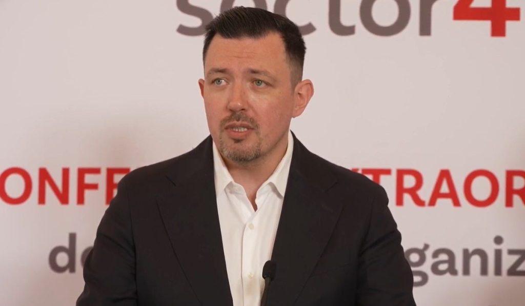 Alexandru Hazem Kansou, fost City Manager al Sectorului 4, a acumulat venituri de aproape 65.000 de euro în anul fiscal 2024, provenind din diverse funcții publice, conform unei investigații