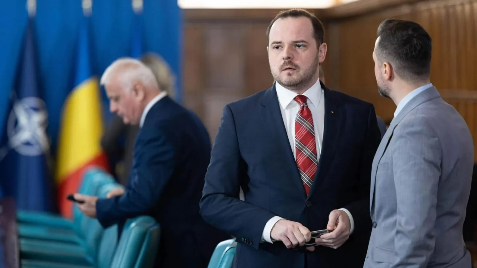 Mâine, România va începe negocierile oficiale cu compania farmaceutică Pfizer, pentru a gestiona o datorie de aproximativ 600 de milioane de euro