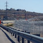 bariera-cu-sarma-ghimpata-in-cisiordania-e1774240530542.jpg - RevistaPolitica