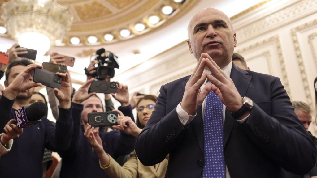 Premierul Ilie Bolojan a lansat un avertisment dur duminică seară, afirmând că Partidul Național Liberal (PNL) ar risca să devină un simplu „partid anexă” dacă ar accepta ca altcineva să decidă cine va fi premierul