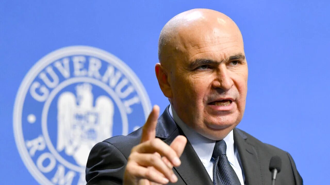 Premierul Ilie Bolojan i-a felicitat pe Péter Magyar pentru victoria electorală din Ungaria, luni, și a anunțat intenția de a consolida relațiile bilaterale
