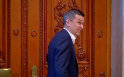 c0z27FifxN3_3O.jpg - RevistaPolitica