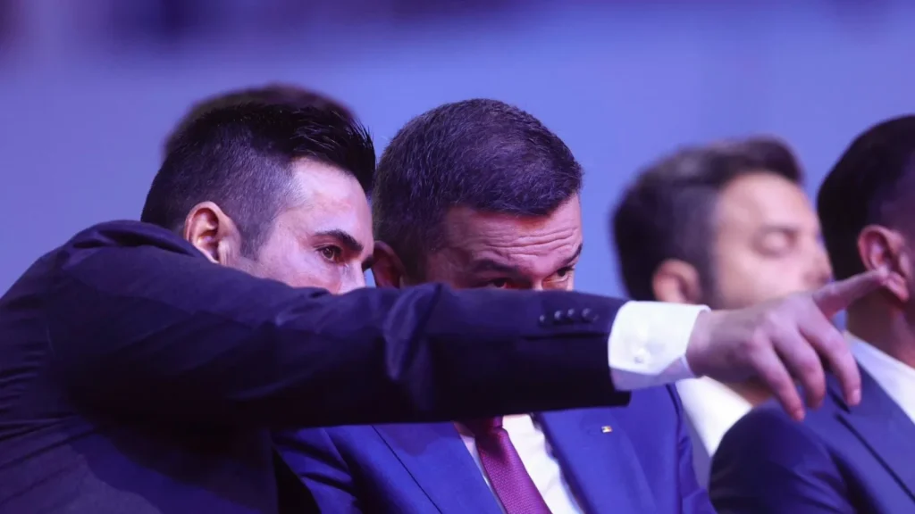 Secretarul general al Partidului Social Democrat (PSD), Claudiu Manda, a sugerat că partidul său ia în calcul depunerea unei moțiuni de cenzură împotriva premierului Ilie Bolojan