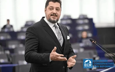 Europarlamentarul Claudiu Târziu (ECR/ACT) critică dur intenția Guvernului României de a vinde participații la companii profitabile, precum Portul Constanța, Hidroelectrica, Romgaz, CEC Bank, Romarm și Poșta Română