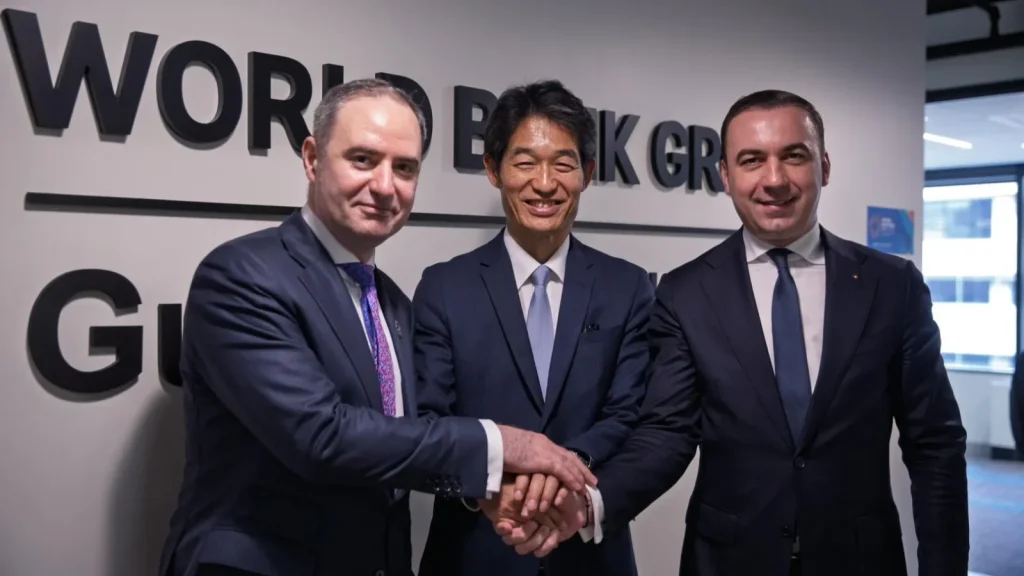 O delegație a guvernului român a revenit recent de la Washington, unde a avut întâlniri cu oficiali americani, reprezentanți ai unor bănci importante din SUA și ai Băncii Mondiale