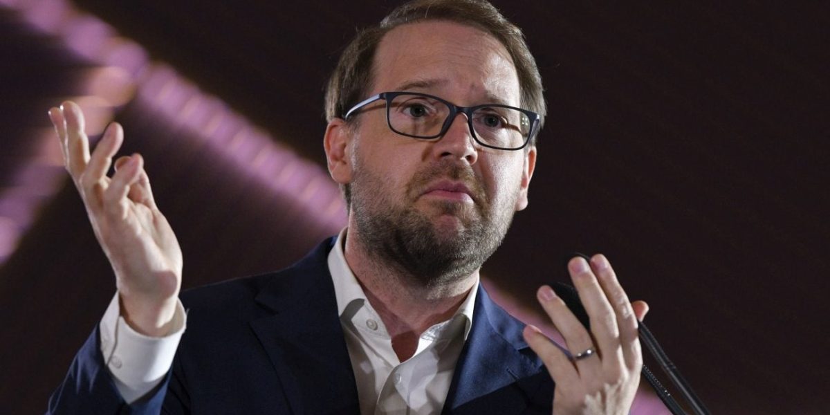 dominic-fritz-vrea-schimbarea-legilor-justitiei-facute-in-mandatul-lui-catalin-predoiu-e176865915780.jpeg - RevistaPolitica