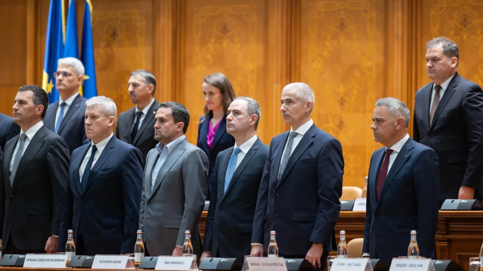Primarul Capitalei, Ciprian Ciucu, a lansat un avertisment dur către PSD, sugerând că va iniția o moțiune de cenzură împotriva premierului Ilie Bolojan, după ce acesta din urmă a confirmat că nu își va da demisia