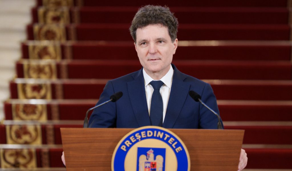 Președintele Nicușor Dan a convocat liderii partidelor pro-europene la Palatul Cotroceni pentru a discuta despre criza politică