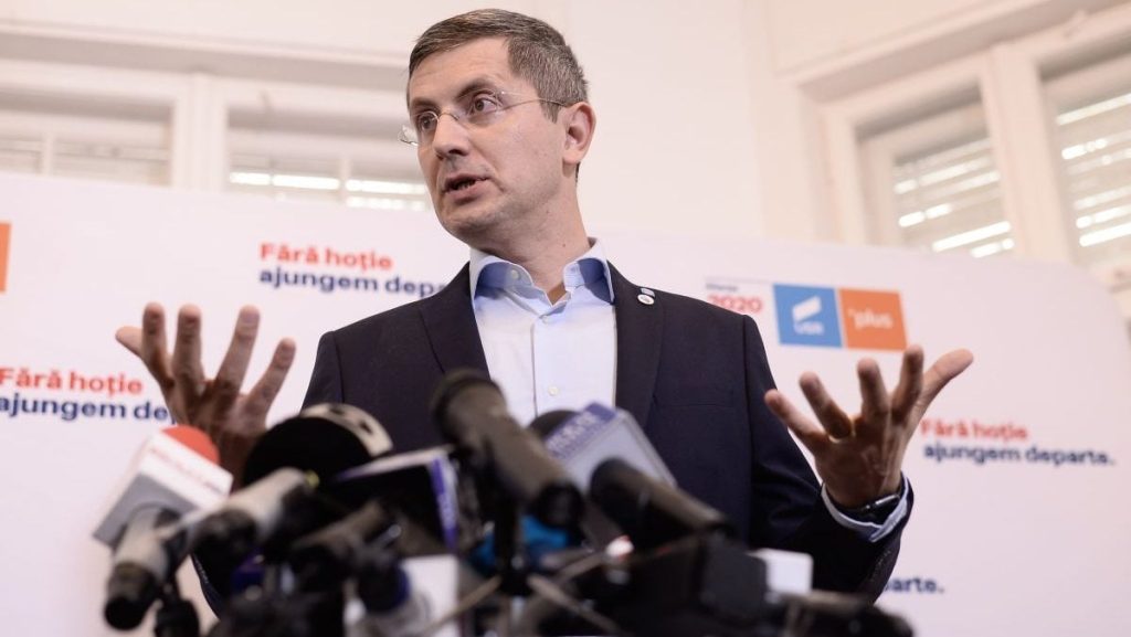 Într-un context politic tensionat, Dan Barna, europarlamentar, a tras un semnal de alarmă cu privire la riscurile semnificative cu care se confruntă România, într-un moment crucial