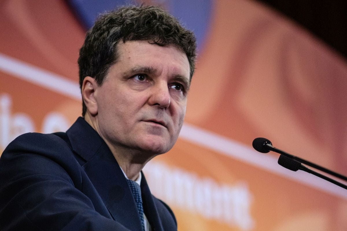 Nicușor Dan a depus plângere la DIICOTPreședintele României, Nicușor Dan, a depus o plângere la…