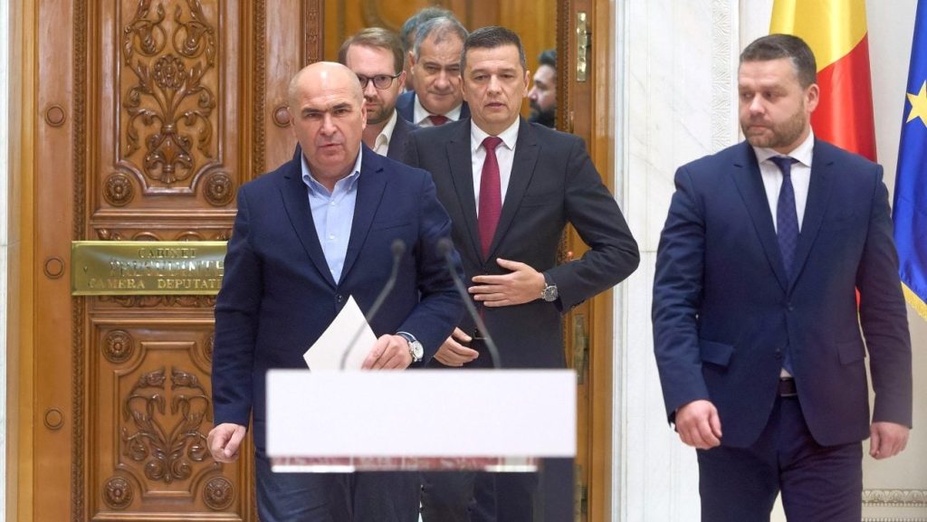 Ilie Bolojan, prim-ministru și președinte PNL, a anunțat că, în urma retragerii sprijinului politic de către PSD, Partidul Național Liberal nu va mai face coaliție cu social-democrații