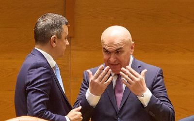 Premierul Ilie Bolojan ar putea rămâne în funcție chiar dacă PSD se retrage de la guvernare, dar o astfel de situație ar putea genera instabilitate politică