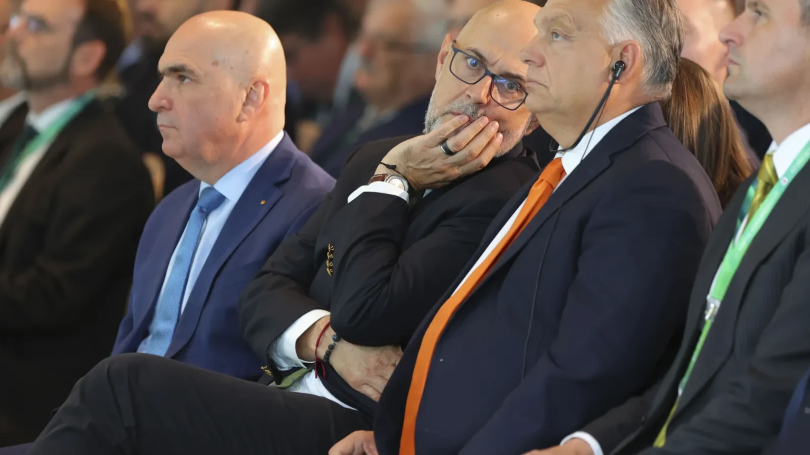 Premierul Ilie Bolojan și liderul UDMR, Kelemen Hunor, au avut o întâlnire crucială pentru a stabili o strategie în cazul unor posibile demisii ale miniștrilor PSD din Guvern