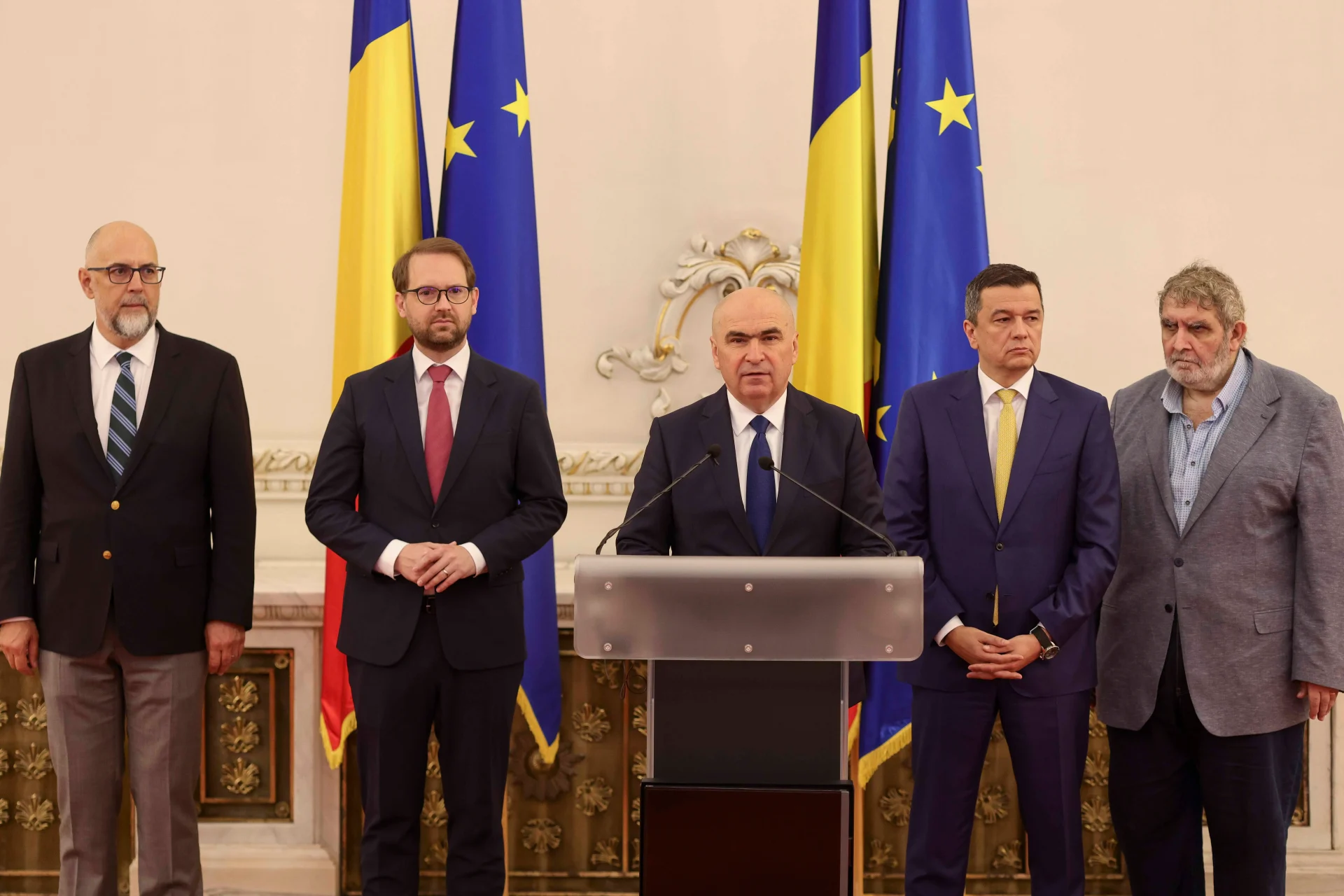 PSD retrage sprijinul politic pentru Ilie Bolojan, dar premierul refuză demisia București – Scena politică românească a fost zguduită luni de o decizie majoră a Partidului Social Democrat (PSD): retragerea sprijinului politic pentru premierul Ilie Bolojan