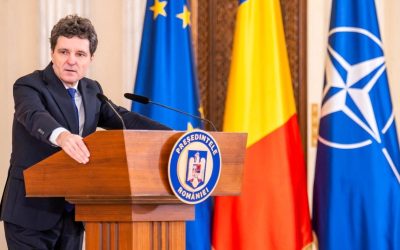 Șeful statului, Klaus Iohannis, încearcă o ultimă manevră constituțională pentru a media conflictul tot mai adânc dintre Partidul Social Democrat (PSD) și Partidul Național Liberal (PNL)