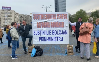 Sute de români au ieșit în stradă pentru a-și arăta susținerea față de premierul Ilie Bolojan, după ce Partidul Social Democrat (PSD) a decis retragerea sprijinului politic