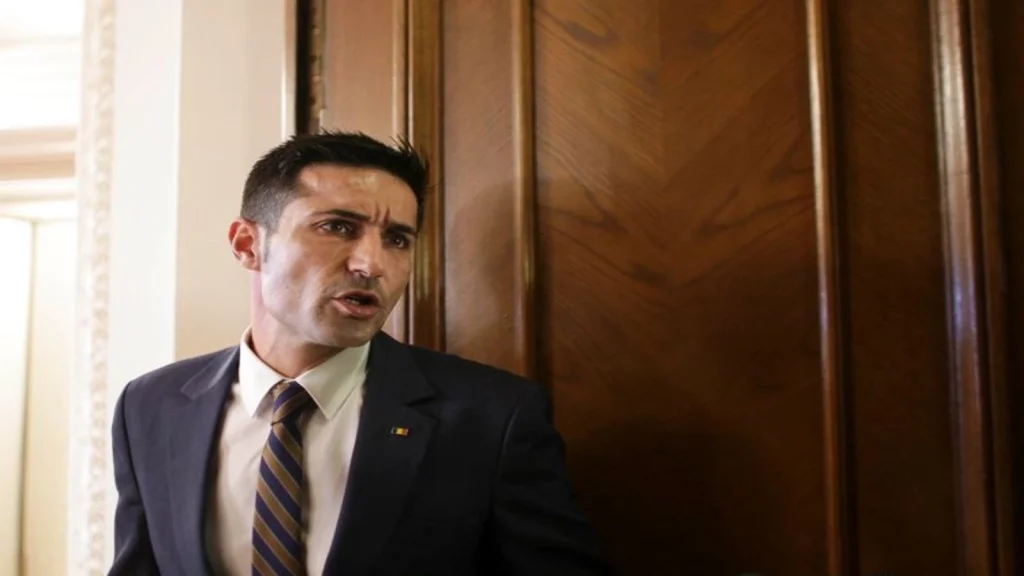 Vicepreședintele PSD, Claudiu Manda, a confirmat că miniștrii PSD se vor retrage din Guvern joi