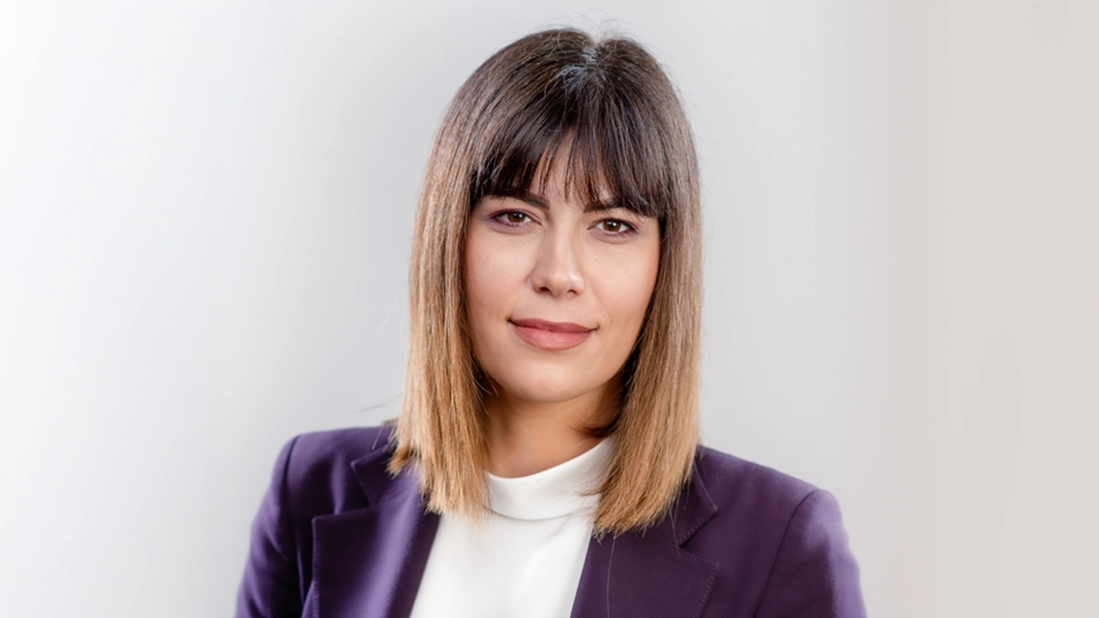 Vicepreședinta Comisiei pentru industrii și servicii din Camera Deputaților, Cristina Prună, a afirmat că „băieții deștepți” din energia regenerabilă apar în sistem atunci când statul creează reguli proaste