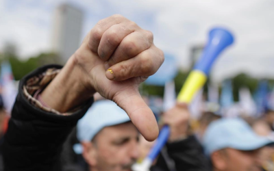 Blocul Național Sindical (BNS) solicită președintelui Klaus Iohannis să inițieze consultări cu liderii politici, pentru a forma un guvern stabil