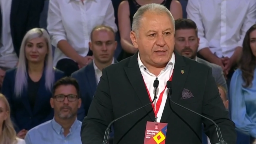 Ancheta DNA la Consiliul Județean Bistrița-Năsăud și demisia președintelui PSD Radu Moldovan Bistrița, România – Radu Moldovan, președintele Consiliului Județean Bistrița-Năsăud, a fost subiectul unei anchete a procurorilor DNA