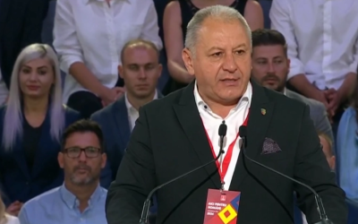 Ancheta DNA la Consiliul Județean Bistrița-Năsăud și demisia președintelui PSD Radu Moldovan Bistrița, România – Radu Moldovan, președintele Consiliului Județean Bistrița-Năsăud, a fost subiectul unei anchete a procurorilor DNA