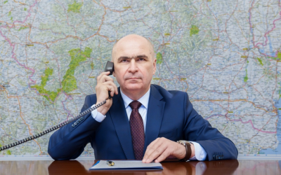 Prim-ministrul României, Ilie Bolojan, a avut o convorbire telefonică cu Péter Magyar, marcând primul dialog oficial dintre cei doi lideri, în urma alegerilor din Ungaria