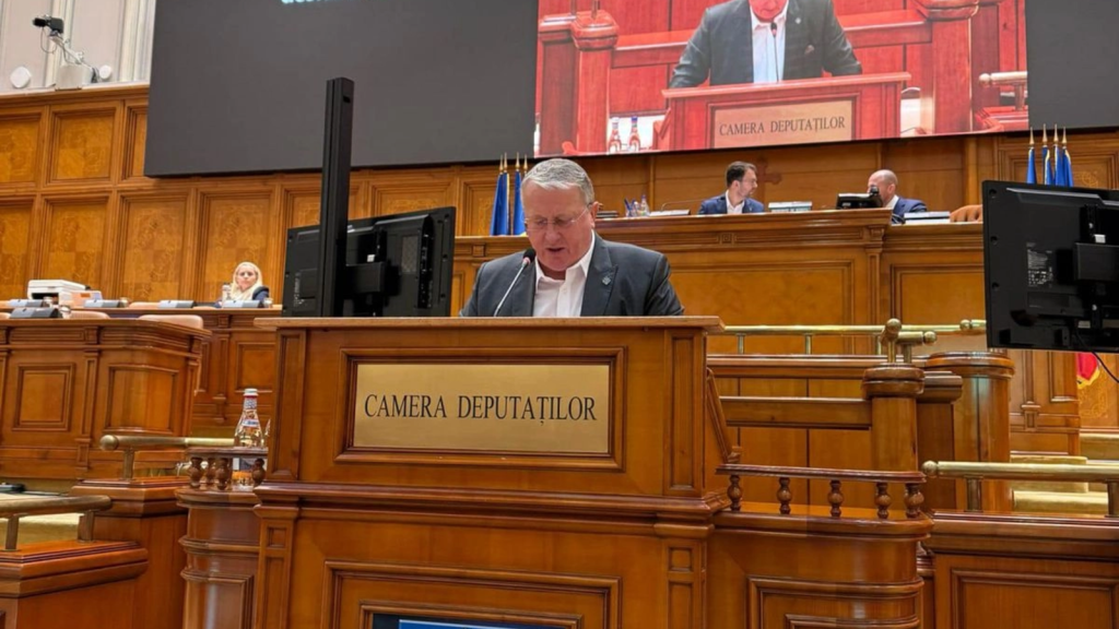 Măsurile de reducere a cheltuielilor în sectorul public, inclusiv tăieri de 10% în unele instituții subordonate ministerelor, amenință activitățile educaționale nonformale, potrivit deputatului PSD de Cluj, Remus Lăpușan