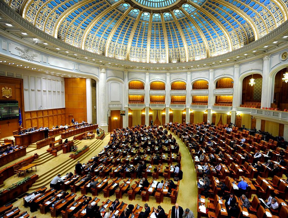 Guvernul Orban a căzut după doar trei luni de mandat Guvernul condus de Ludovic Orban a fost demis prin moțiune de cenzură, la doar trei luni de la instalare