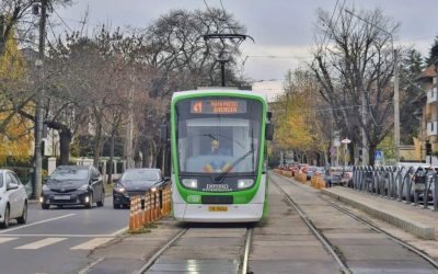 Primăria Bucureștiului și PSD, divergențe pe tema majorării tarifelor STB O nouă rundă de discuții privind majorarea tarifelor pentru transportul public din București este așteptată săptămâna viitoare, după ce o propunere similară a fost respinsă în ianuarie
