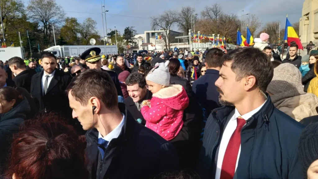 Președintele Nicușor Dan a stârnit un val de reacții după ce a menționat că nu a fost prezent la catafalcul legendarului antrenor Mircea Lucescu