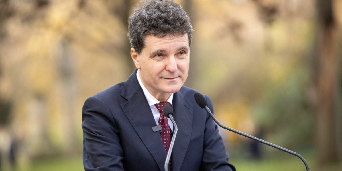 nicusor-dan-presedinte-e1772039753148.jpg - RevistaPolitica