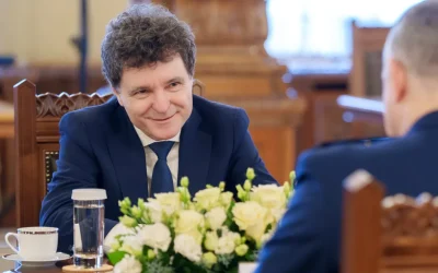 Nicușor Dan, optimist în privința coaliției de guvernare Președintele Nicușor Dan pare a fi ultimul lider politic de anvergură care mai crede în continuitatea coaliției de guvernare