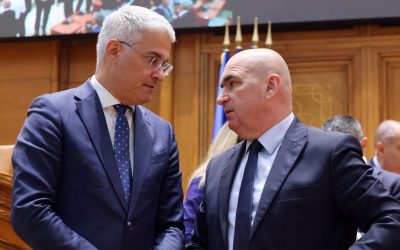 Ministrul Dragoș Pîslaru îl susține pe Ilie Bolojan în gestionarea fondurilor PNRR Ministrul Investițiilor și Fondurilor Europene, Dragoș Pîslaru, a sărit în apărarea lui Ilie Bolojan, într-un moment în care România se confruntă cu provocări majore în absorbția fondurilor europene