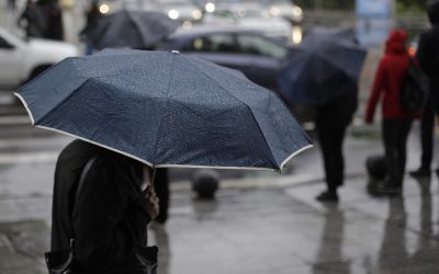 Vremea se înrăutățește: Ploi și temperaturi mari peste București, sâmbătă