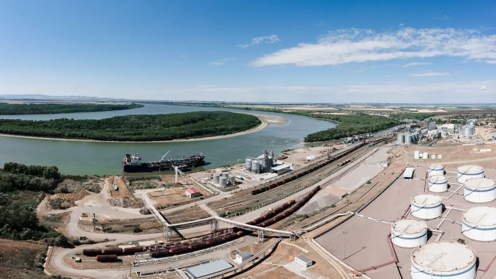 România a finalizat achiziția operatorului Portului Giurgiulești din Republica Moldova, o mișcare strategică anunțată marți de ministrul Transporturilor, Ciprian Șerban