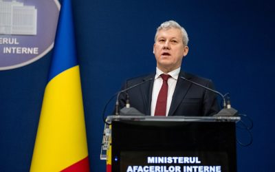 Ministrul Cătălin Predoiu laudă vameșii care au refuzat șpaga Cătălin Predoiu, ministrul Afacerilor Interne, a transmis un mesaj de apreciere vameșilor care au refuzat o sumă de bani oferită pentru a evita aplicarea legii
