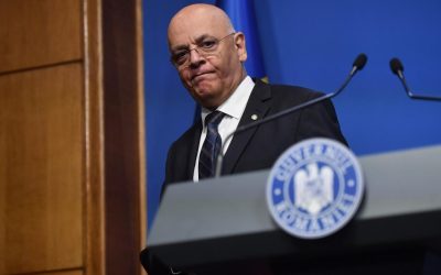 Raed Arafat, șeful Departamentului pentru Situații de Urgență (DSU), a reacționat la ultimele investigații, afirmând că este dispus să colaboreze cu autoritățile, dar acuză o campanie de discreditare