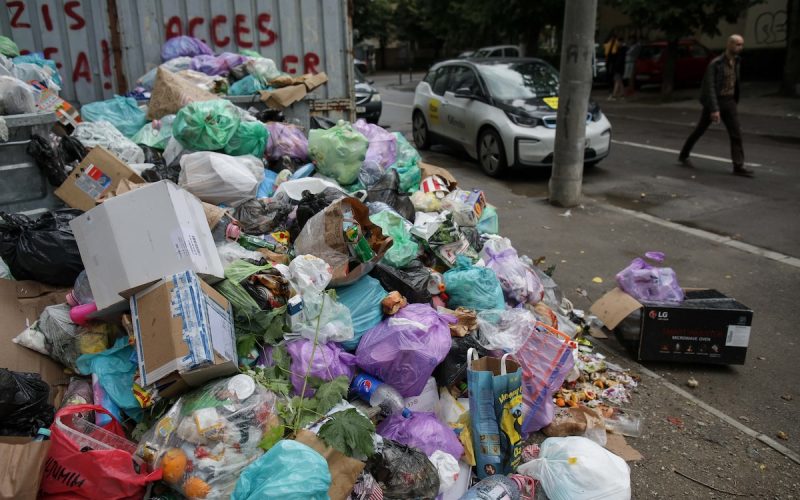 Sectorul 1: Nouă societate de salubrizare, propusă de Consiliul Local pentru curățenie și deszăpezire