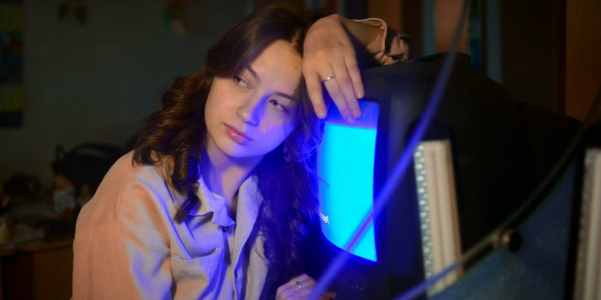 screen-time-scaled.jpg - RevistaPolitica