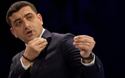 AUR cere anticipate și moțiune de cenzură Scenariul schimbării Executivului pare să devină tot mai probabil, iar George Simion anunță că Alianța pentru Unirea Românilor (AUR) va iniția o moțiune de cenzură