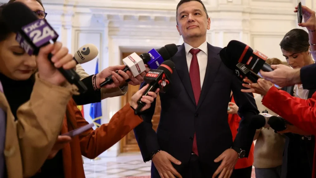 Președintele PSD, Sorin Grindeanu, a declarat duminică seară că o soluție pentru ieșirea din criza politică actuală ar putea veni rapid prin consultări la Palatul Cotroceni