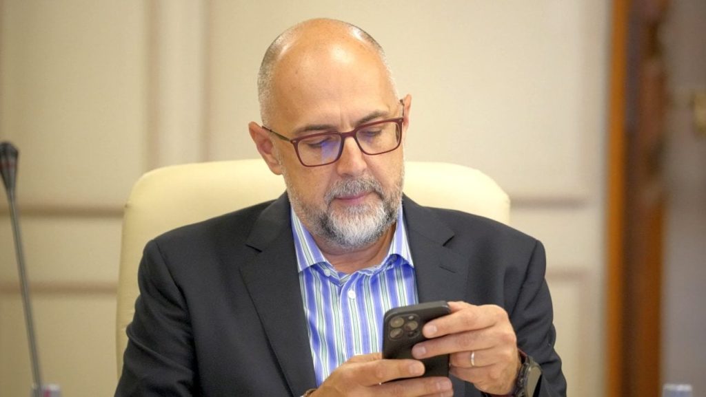 Rezultatul alegerilor din Ungaria a dus la o schimbare de putere, cu Péter Magyar, liderul partidului Tisza, anunțând o întâlnire cu Kelemen Hunor, președintele UDMR