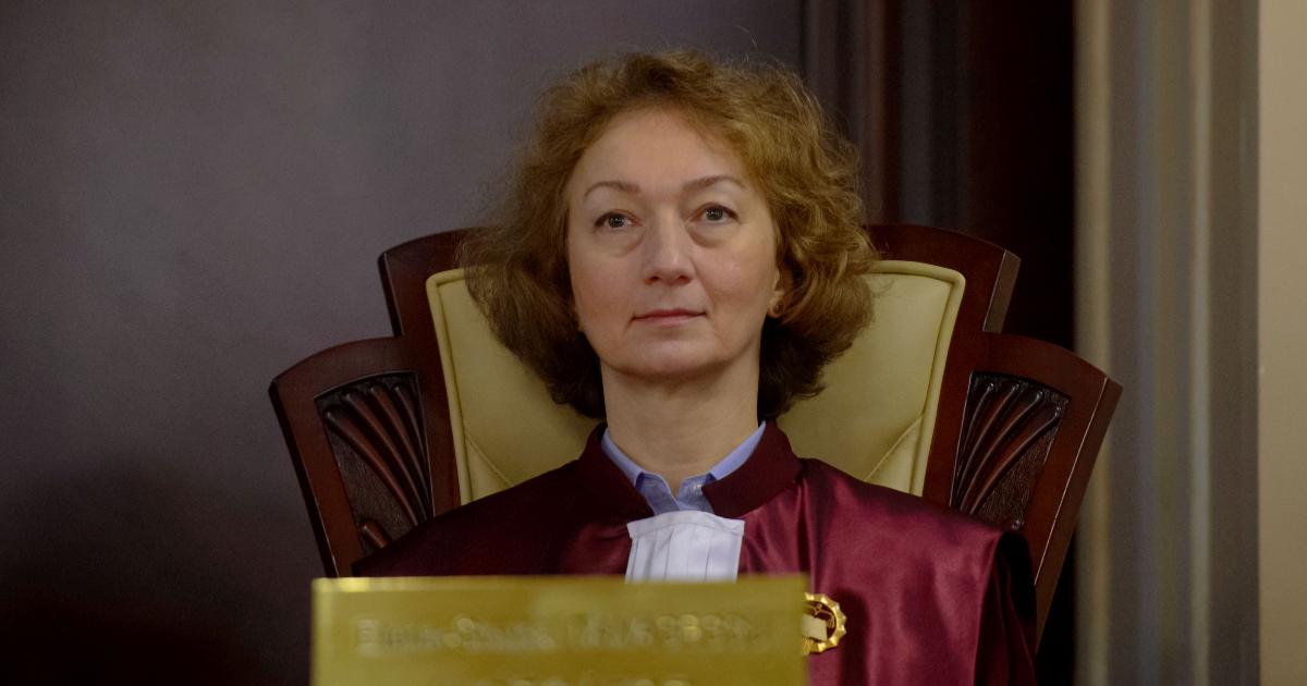 CCR a motivat anularea alegerilor prezidențiale din 2024 Simina Tănăsescu, șefa Curții Constituționale a României (CCR), a explicat motivele pentru care alegerile prezidențiale din 2024 au fost anulate
