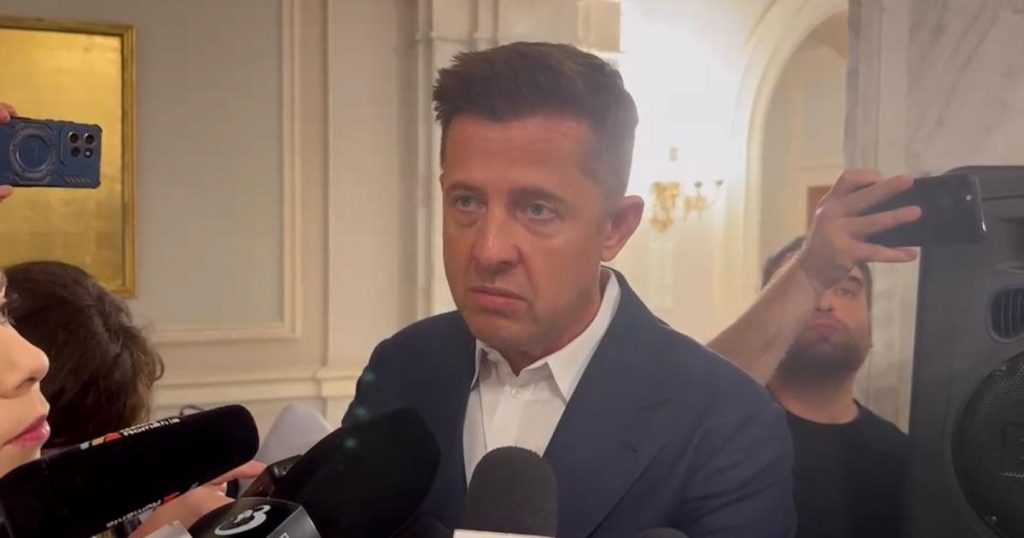 Disensiuni majore în PNL: Avertismente cu privire la izolare și relația cu președintele Bucureștiul este scena unei crize politice ample, declanșată de retragerea sprijinului politic al PSD pentru premierul liberal Ilie Bolojan