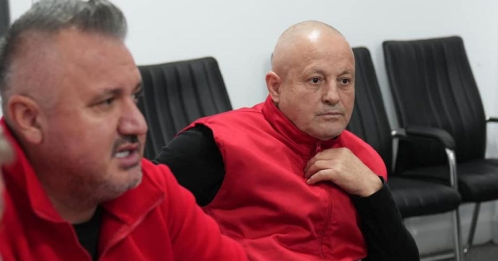 Deputatul Petre Emanoil Neagu părăsește PSD și trece la PNL Deputatul Petre Emanoil Neagu a confirmat oficial trecerea sa la Partidul Național Liberal, marcând o schimbare importantă în peisajul politic buzoian